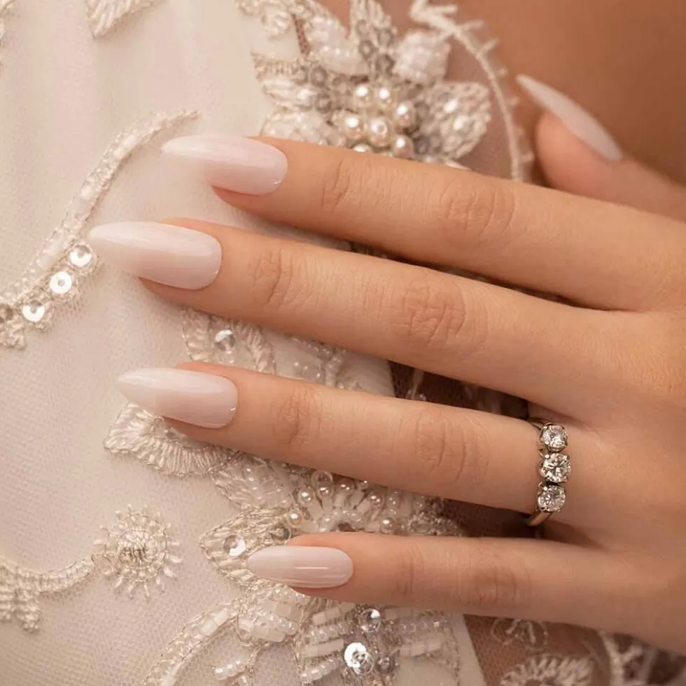Andreia Professional I Do Collection Gel Polish - ID3 Champagne Nude With Gold Sparkles 10.5ml