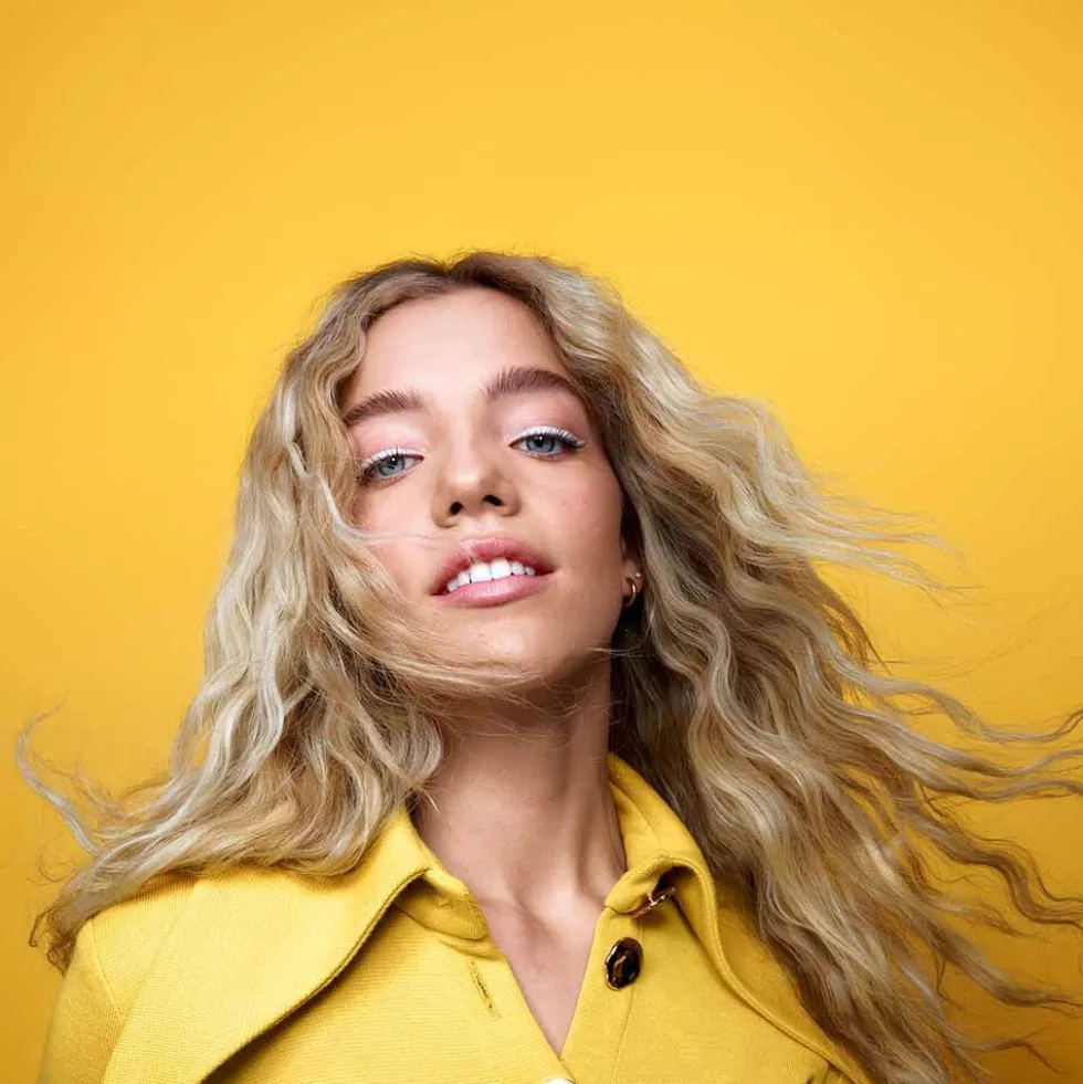 Matrix Total Results A Curl Can Dream Scrunch N' Go Defining Spray 250ml